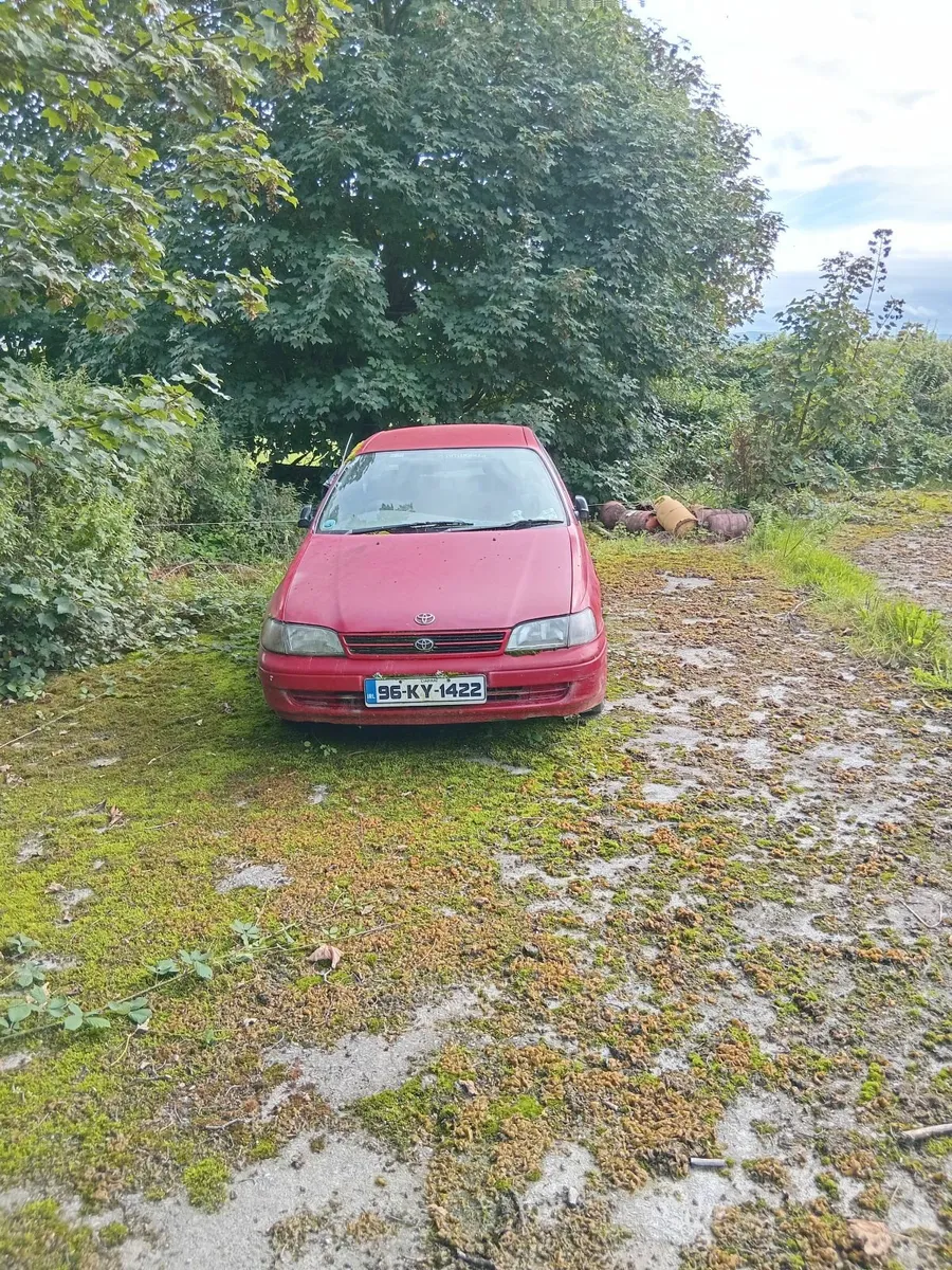 1996 toyota carina e - Image 3