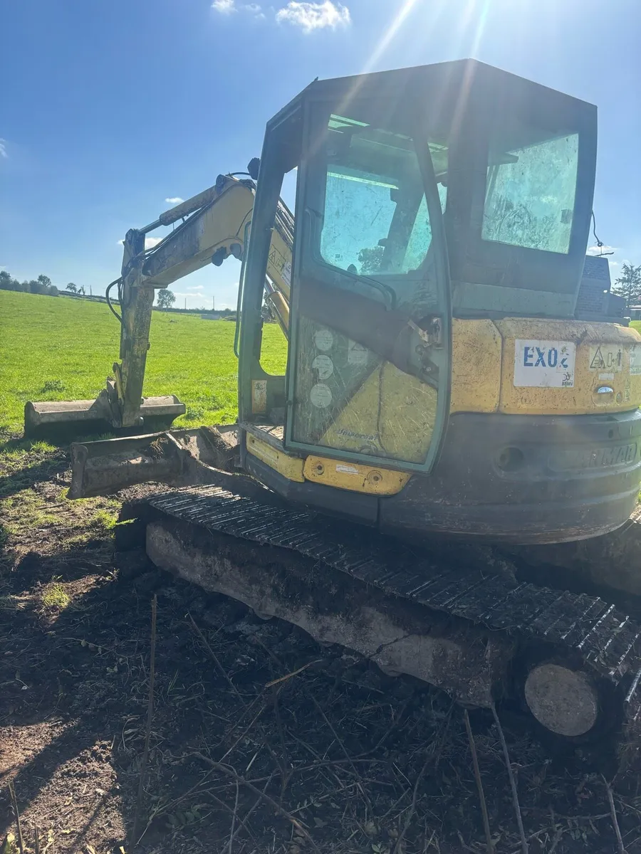 Yanmar vio 80. Case 580f - Image 3