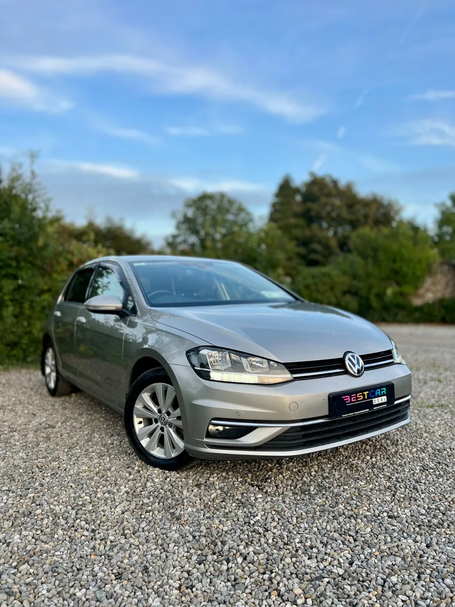 2017 Volkswagen Golf 1.6 TDI 3DR 115HP Comfortline - Image 2