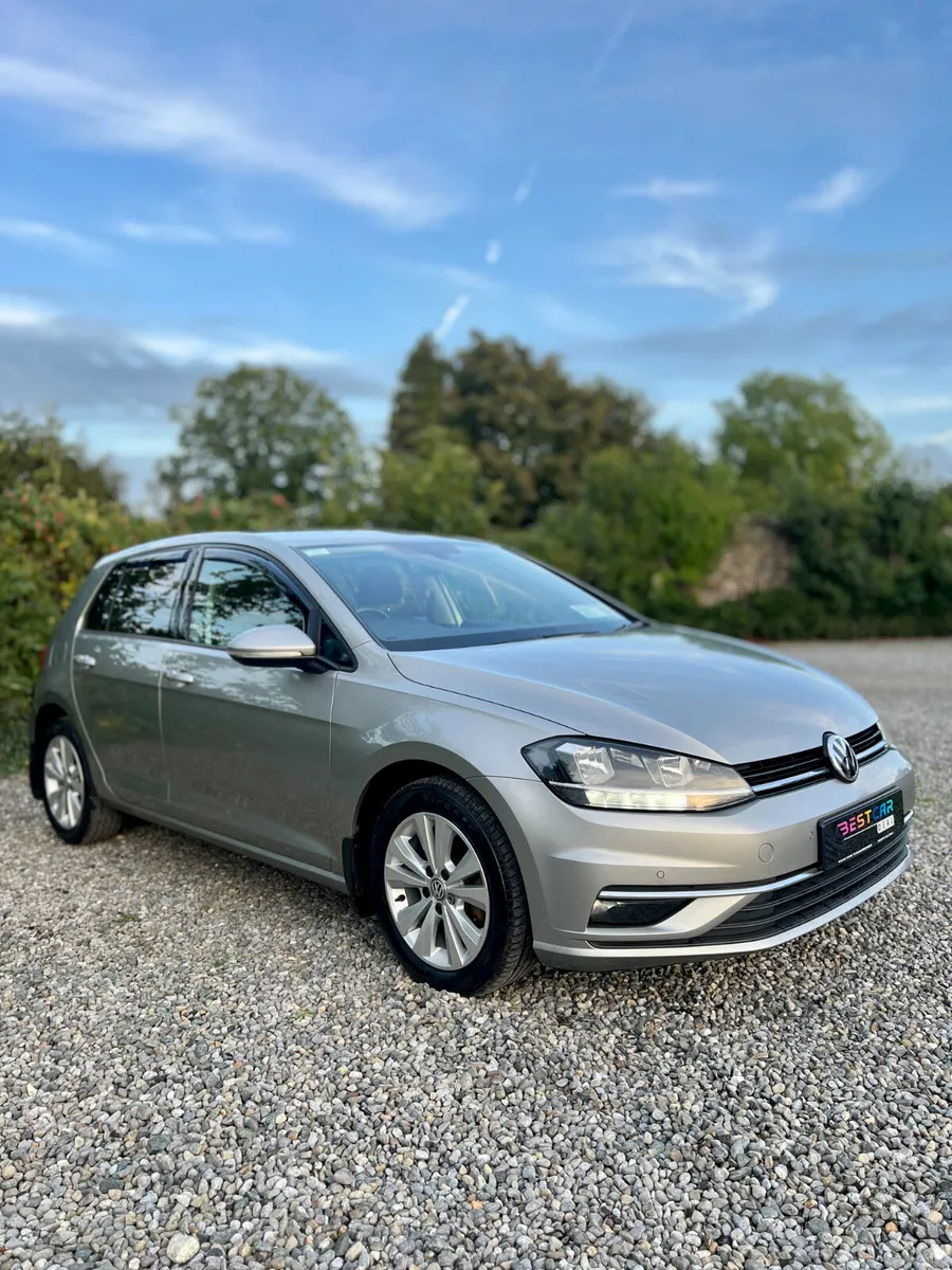 2017 Volkswagen Golf 1.6 TDI 3DR 115HP Comfortline - Image 3