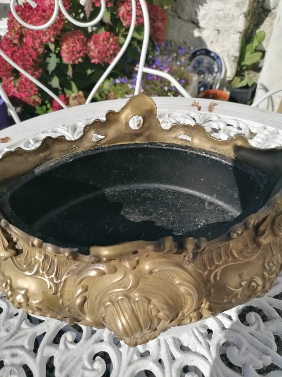 Antique French Brass Rococo Jardiniere Planter Cen - Image 3