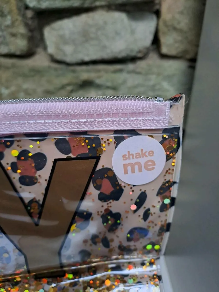 Glitter pouch Stay Wild - Image 4