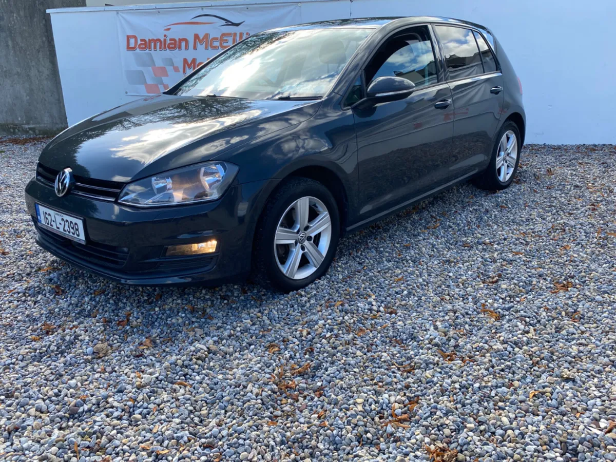 2016 Volkswagen Golf - Image 1