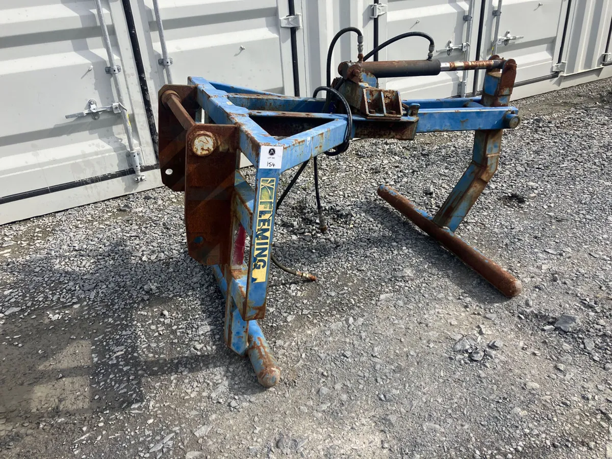 Fleming Bale Grab **Online Auction** - Image 1