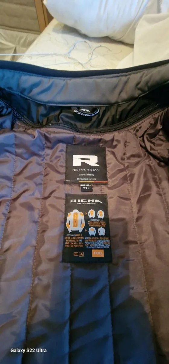 Richa bike jacket armoured & matching Richa armour - Image 3