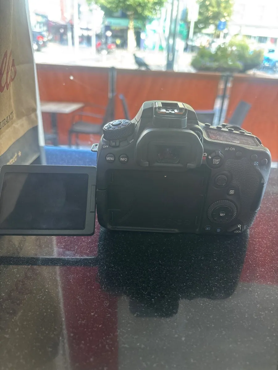 Canon 90d with telephoto lens’s - Image 4