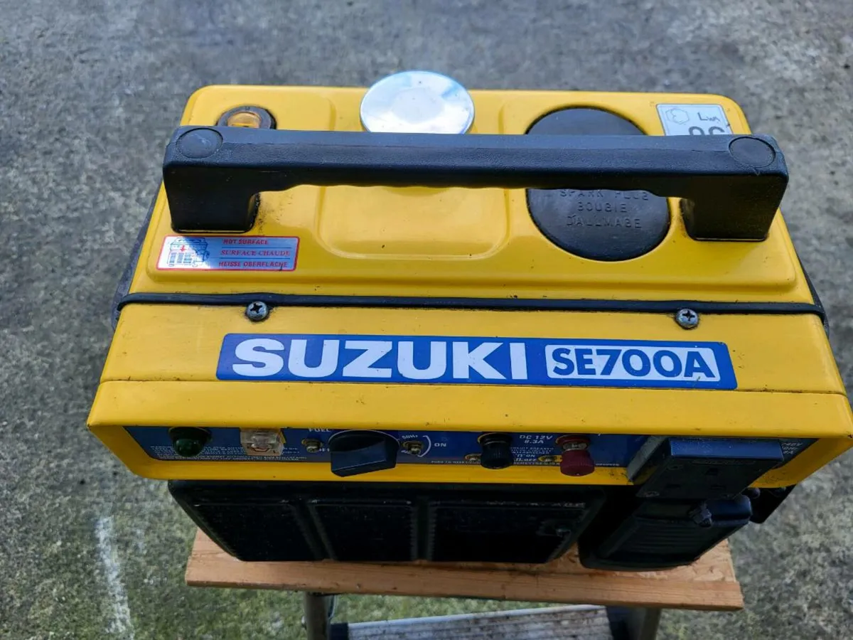 Suzuki Suitcase generator - Image 2