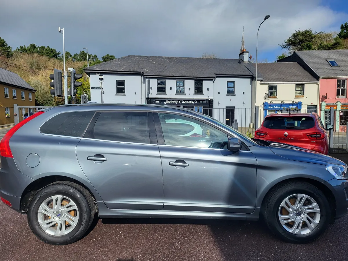 Volvo XC60 SE NAV D4, Leather, 2-Yr NCT, New TB/WP - Image 3