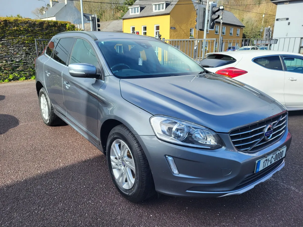 Volvo XC60 SE NAV D4, Leather, 2-Yr NCT, New TB/WP - Image 2