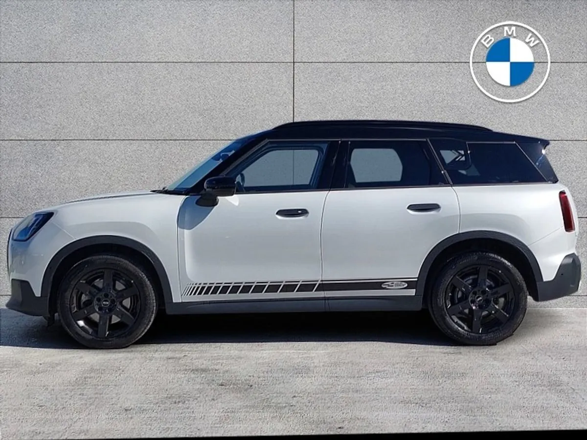 MINI COUNTRYMAN Cooper Classic - Image 3