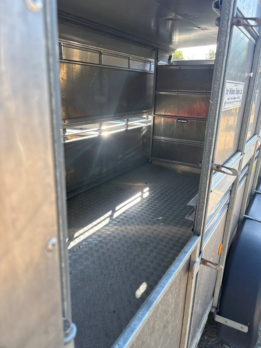 Ifor Williams 14ft cattle trailer - Image 3