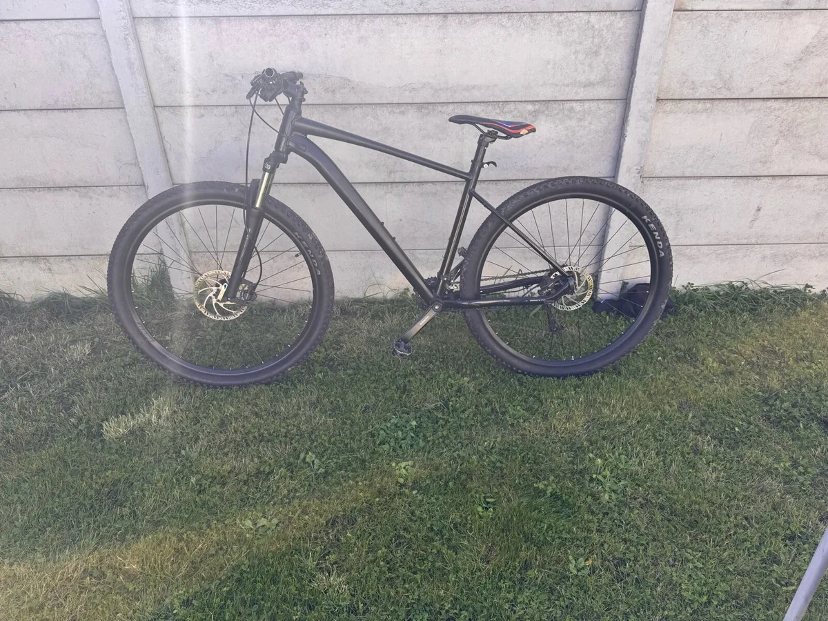 Gaint bike - Image 1