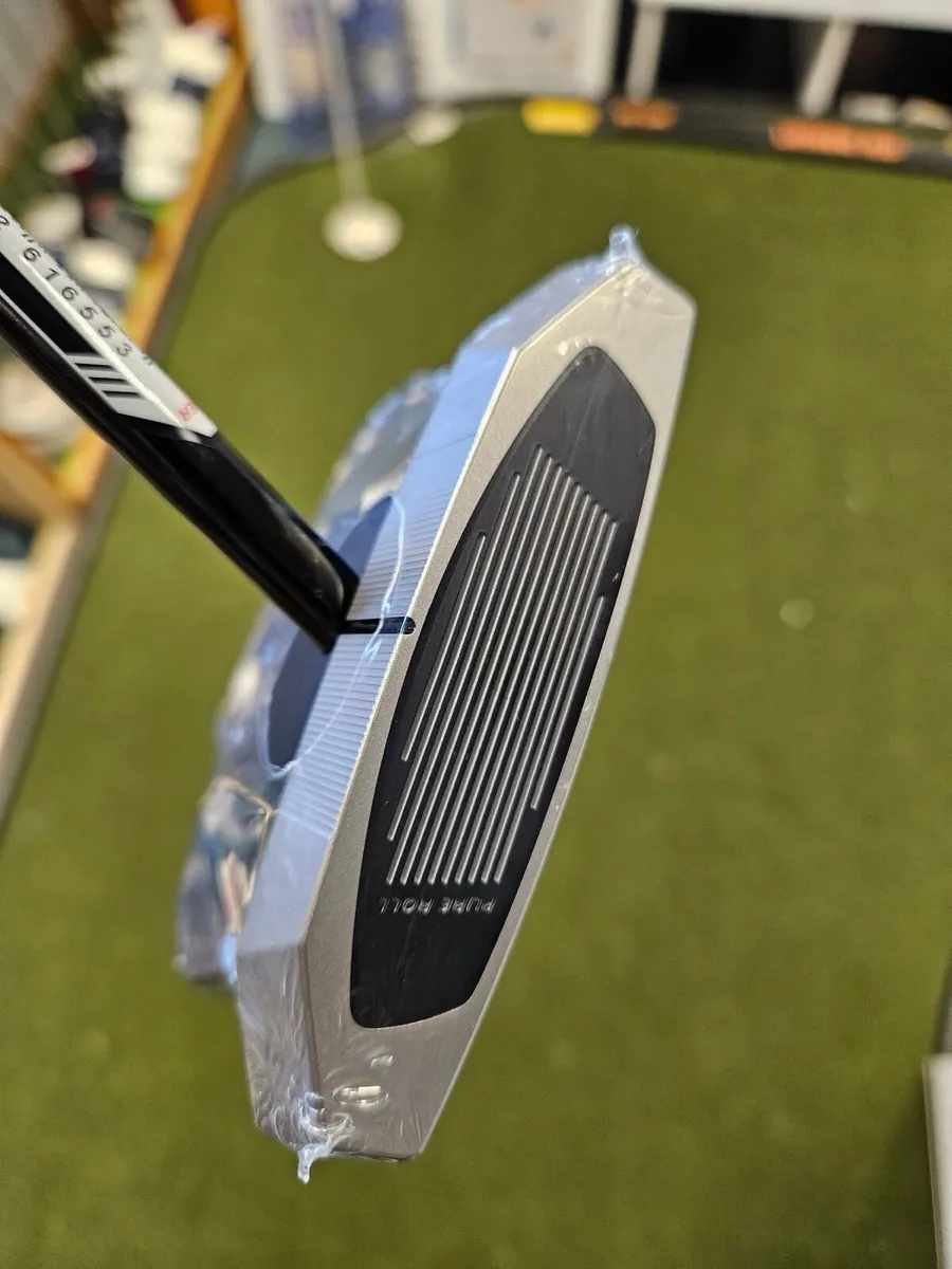 Brand New Taylormade Spider ZT Putter - Image 4