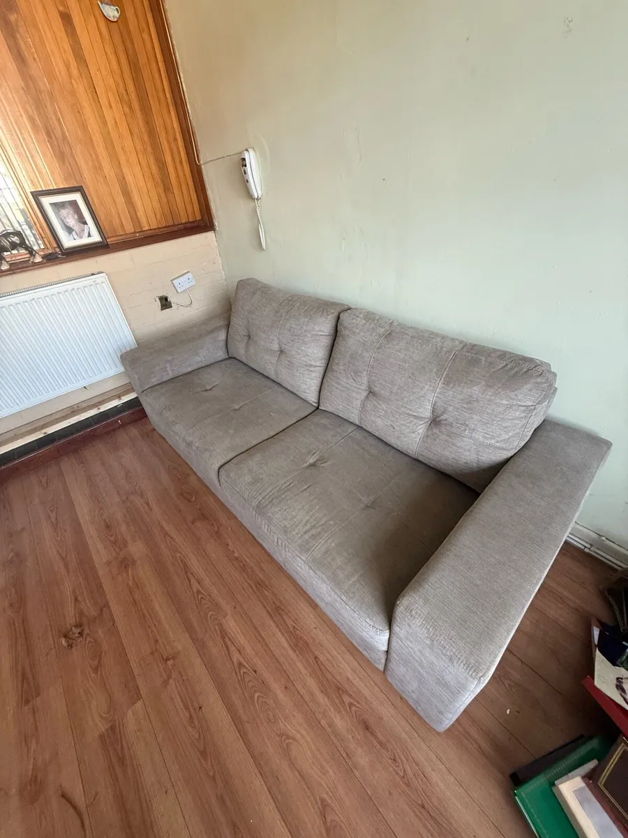FREE  Couch - Image 2