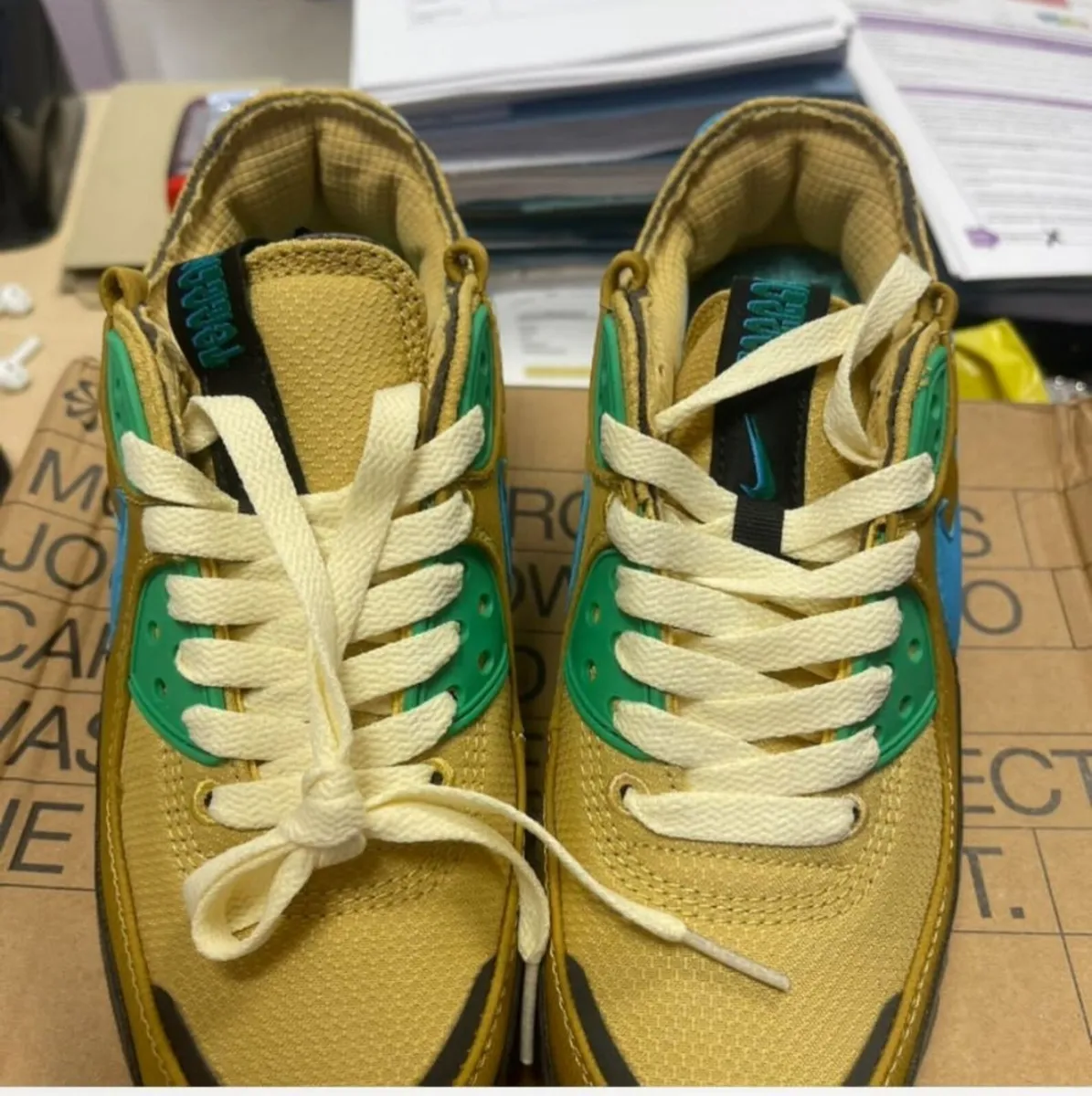 Nike Trainers (Limited edition) - Image 4