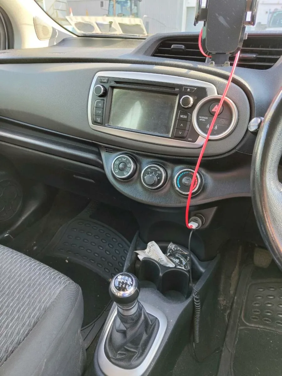 Toyota Yaris 1.4 diesel 2013 - Image 4