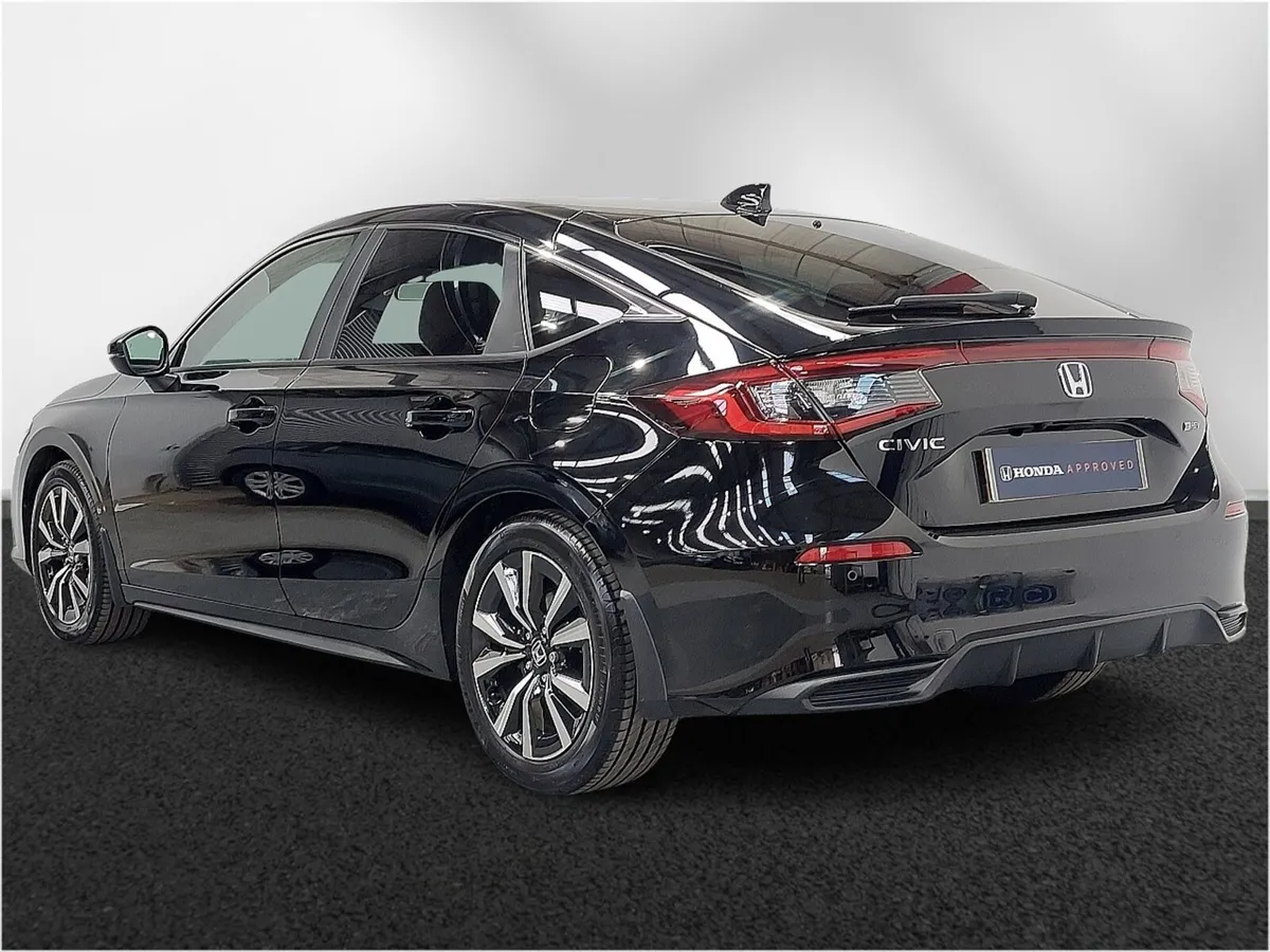 Honda Civic Hatchback Elegance - Image 3