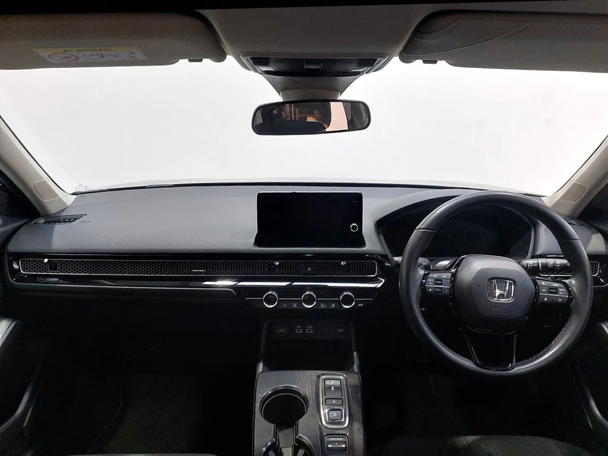 Honda Civic Hatchback Elegance - Image 4
