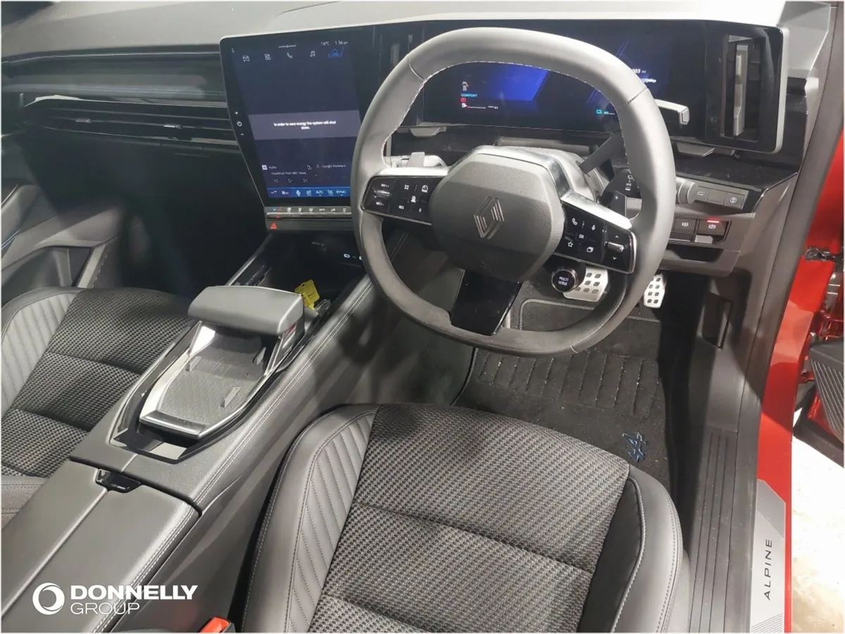 Renault Austral Estate Techno Esprit Alpine - Image 4