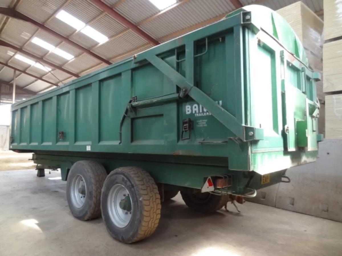 Bailey Tipping Grain Beet Trailer - Image 4