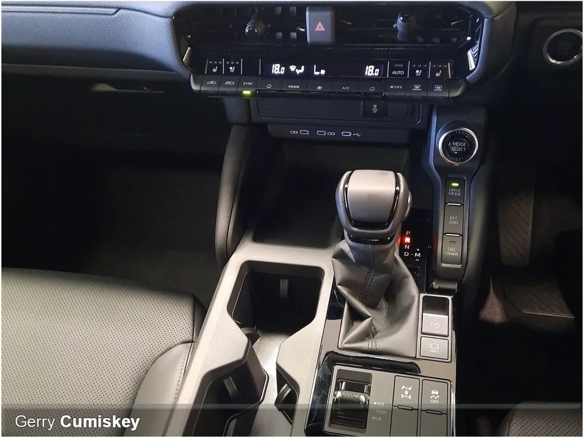 Toyota Landcruiser 2 Seat Commercial - Image 4