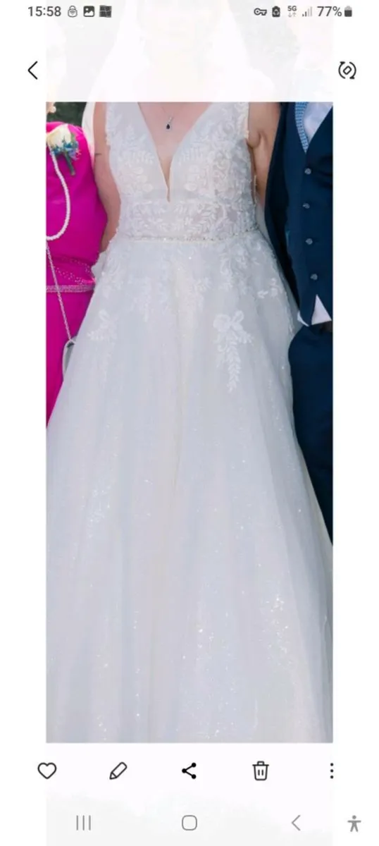 Wedding dress - Image 1