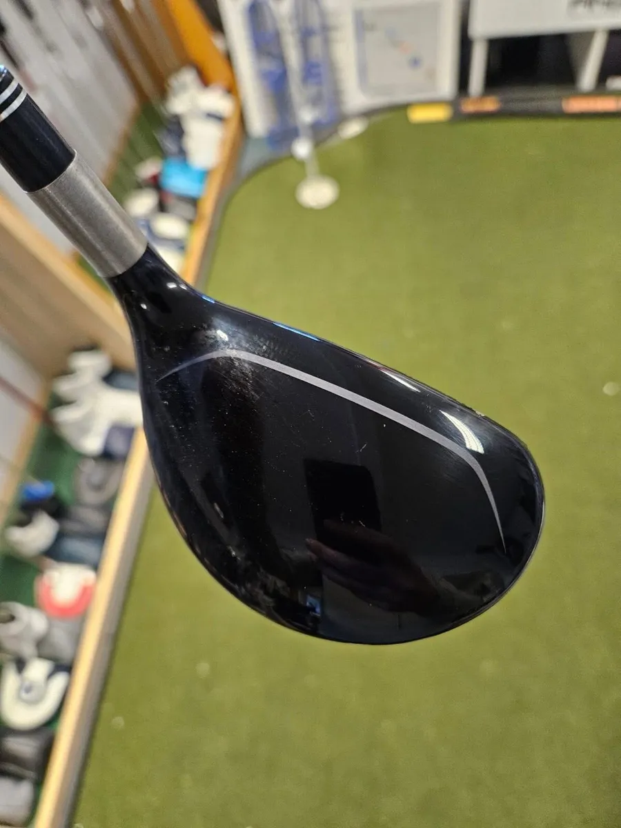 Taylormade Rescue Hybrid - Image 2