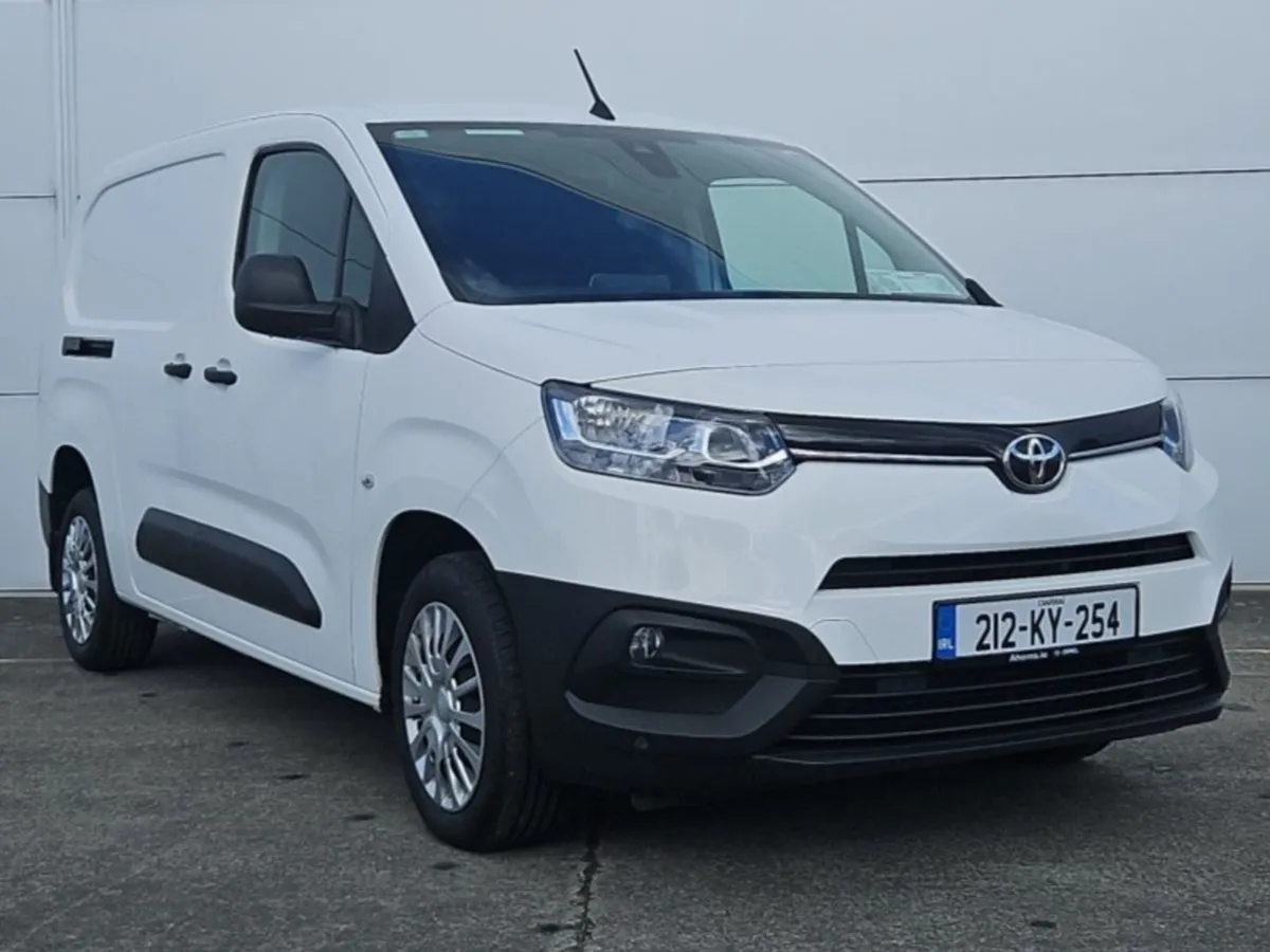 Toyota Proace Proace City 1.5 Diesel 100BHP - Image 1