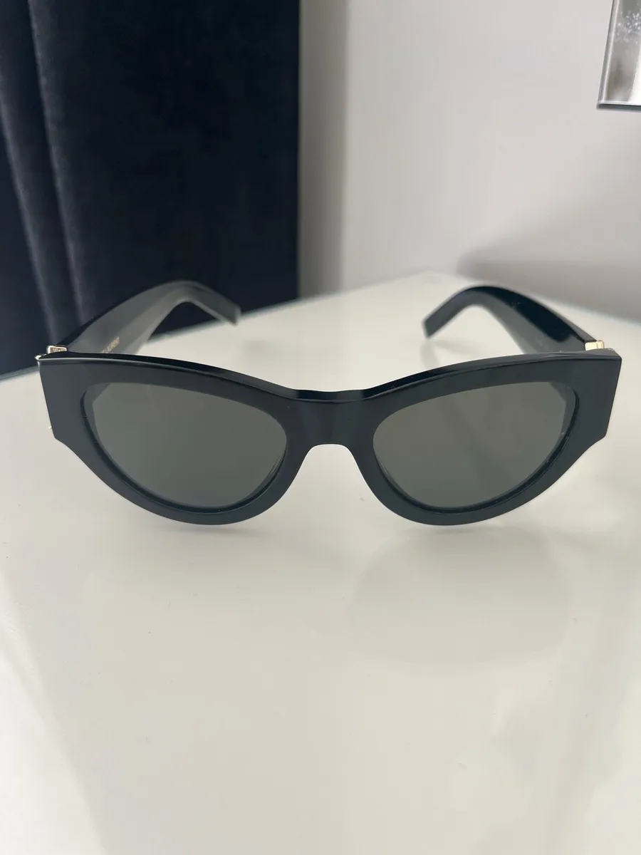 YSL Cat eye sunglasses - Image 3
