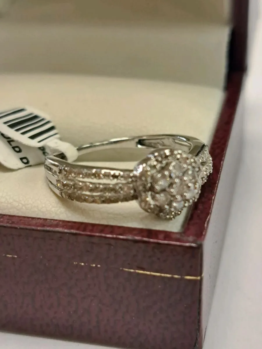 9K White Gold Diamond Ring 9Ct - Image 3