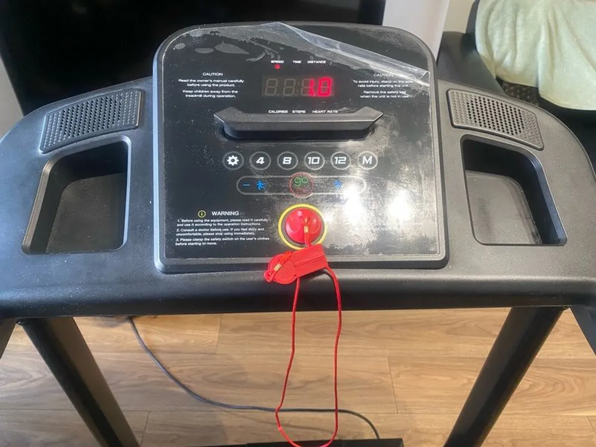Treadmill - Image 1