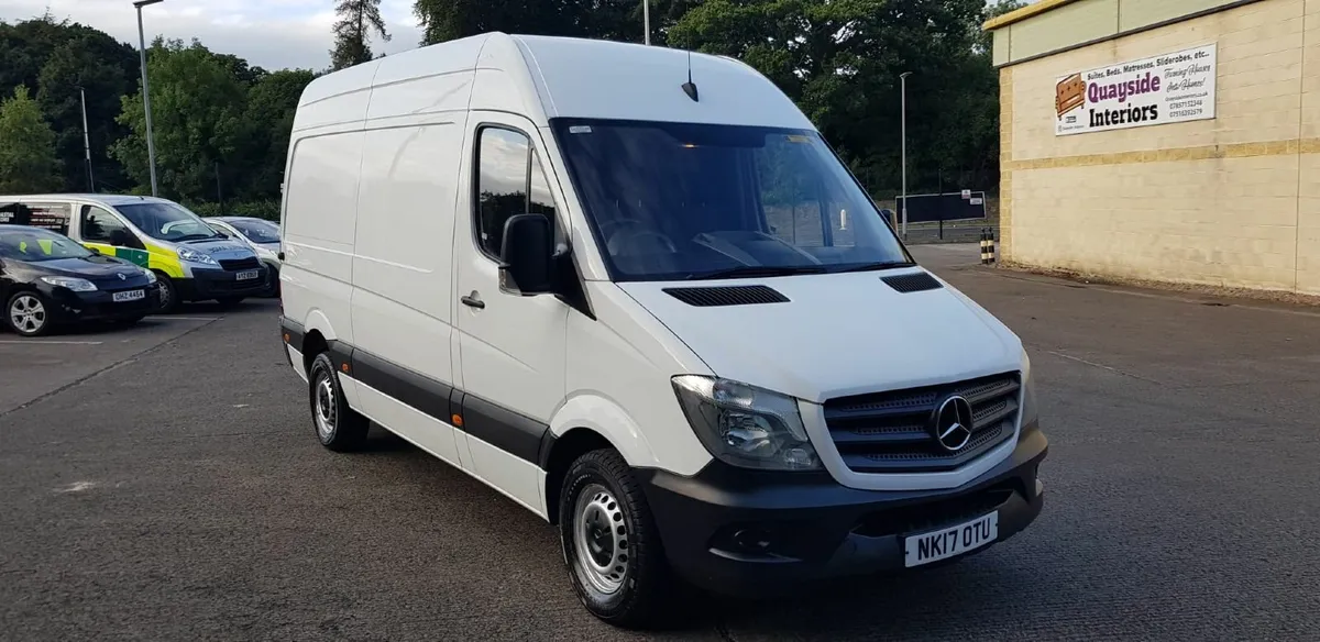 2017 Mercedes-Benz Sprinter 3.5T - Image 2