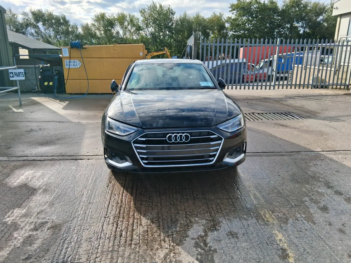 2022 AUDI A4 2 LTR  DSL (for parts only) - Image 4