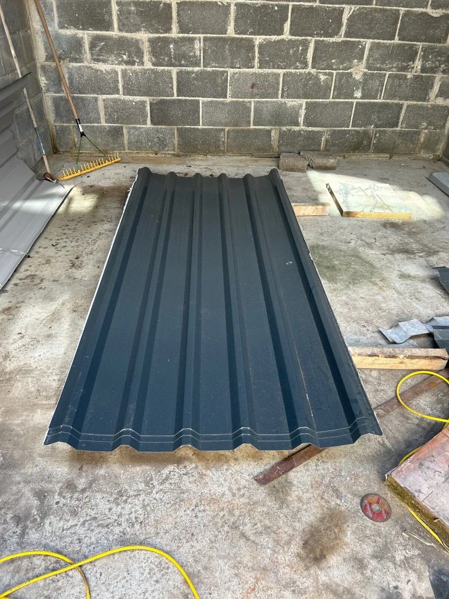 Cladding/sheeting
