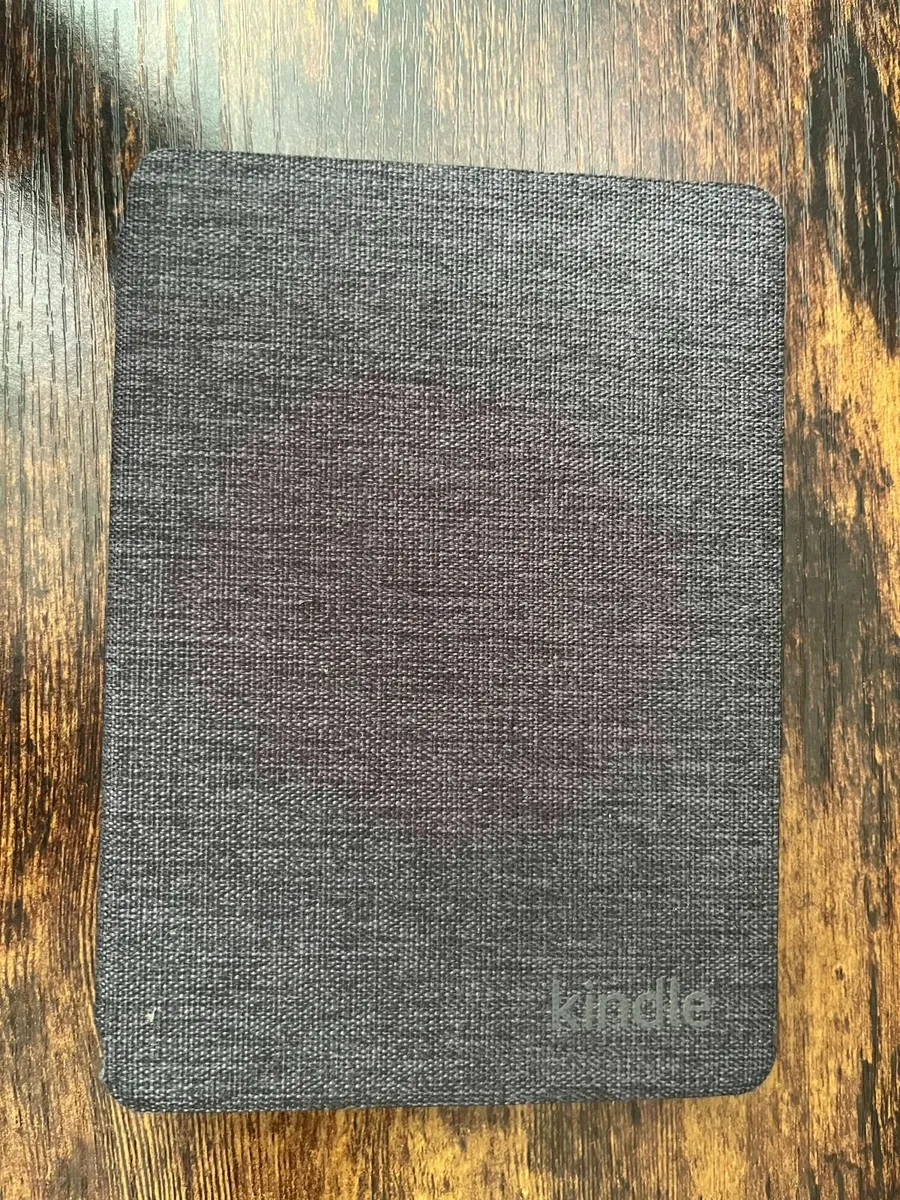 Kindle E-reader (10th Generation) - Image 3