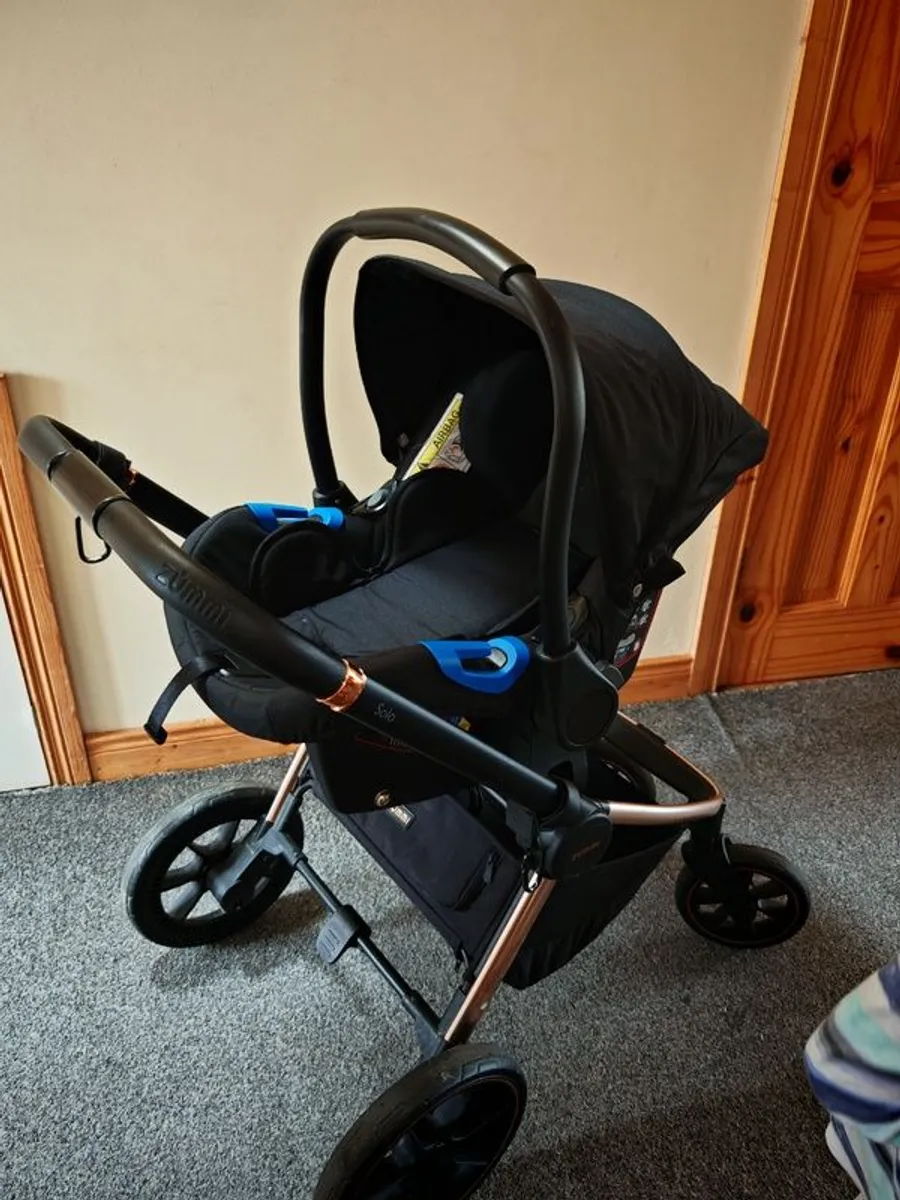 Zummi 3in1 baby travel system - Image 2