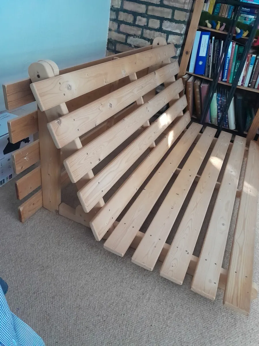 Futon base - Image 2