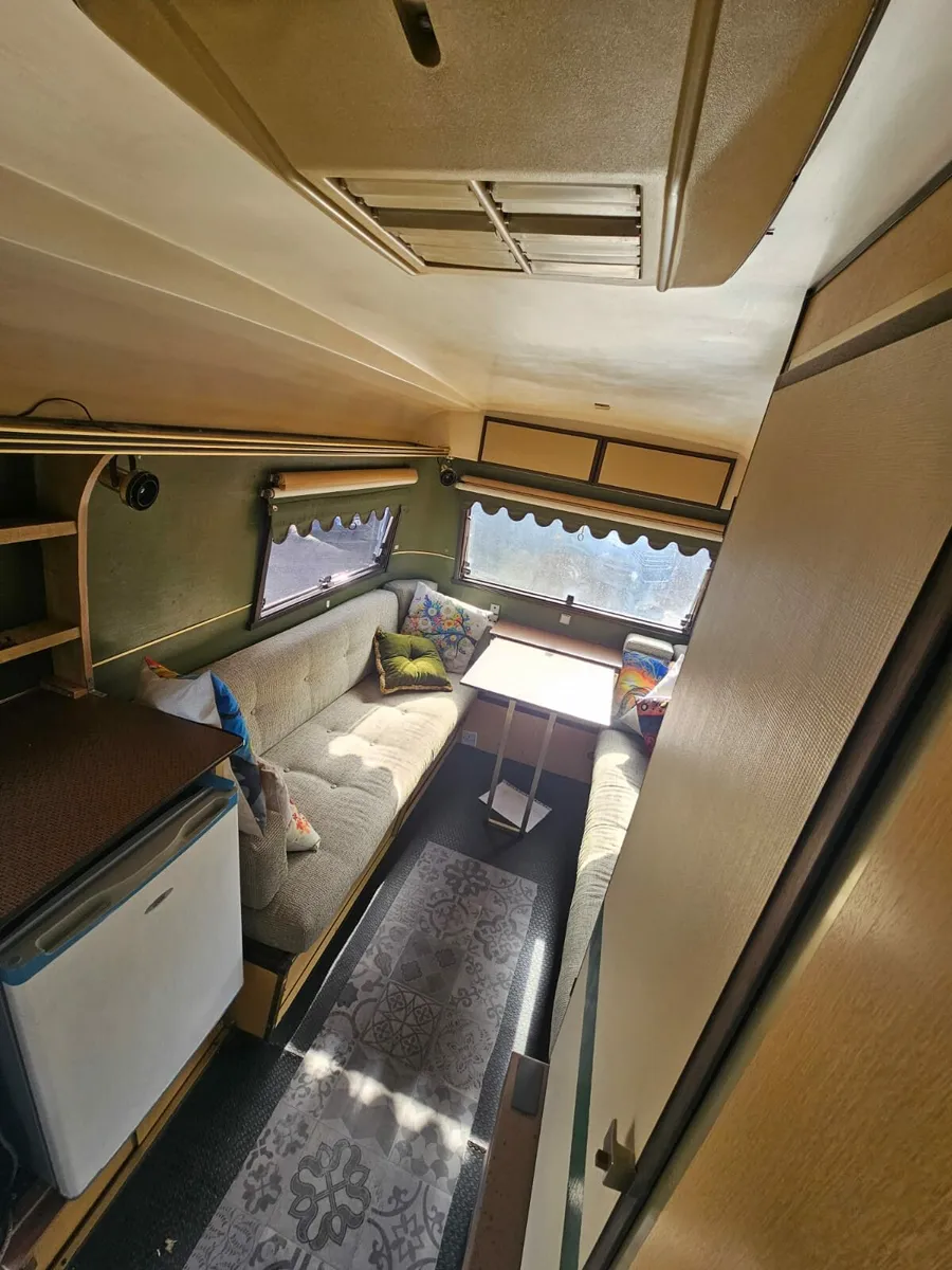 1968 vintage caravan - Image 2