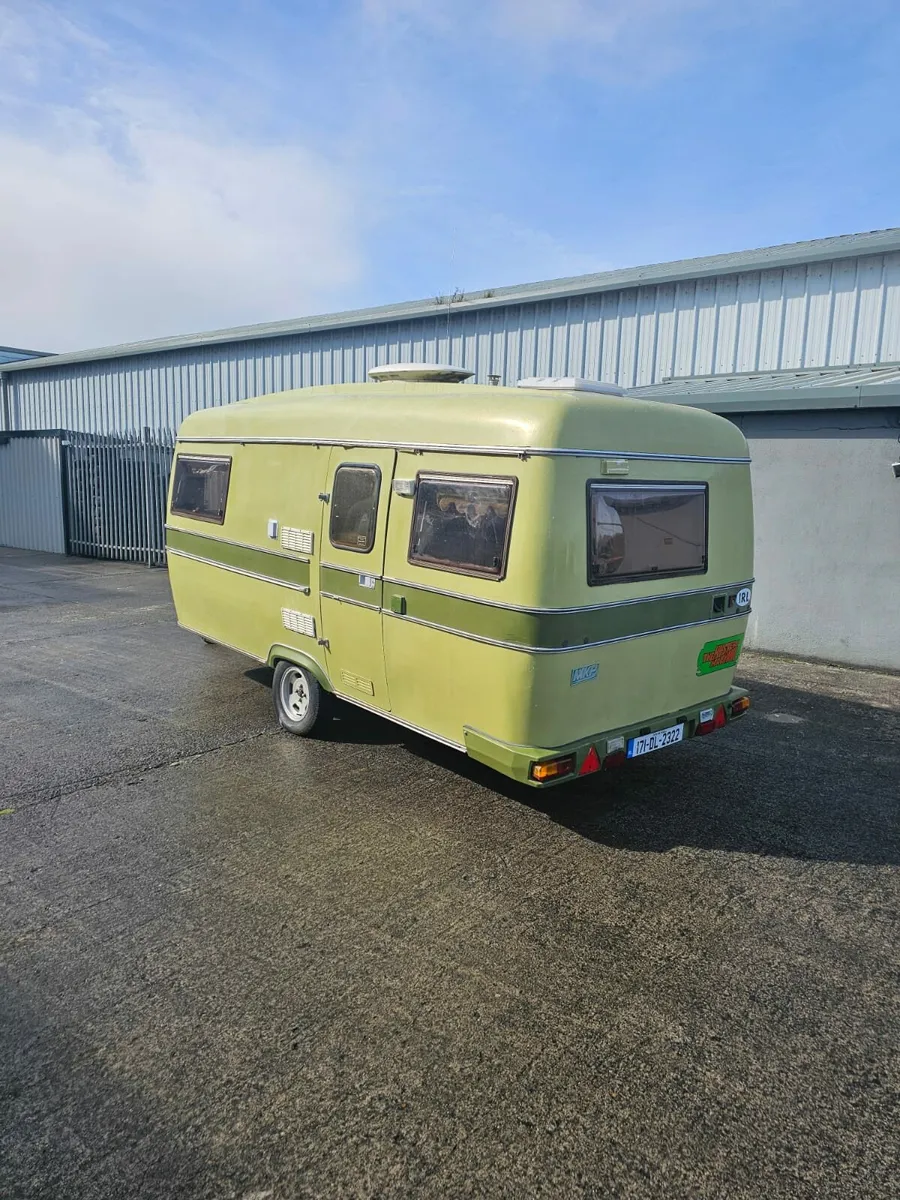 1968 vintage caravan - Image 1