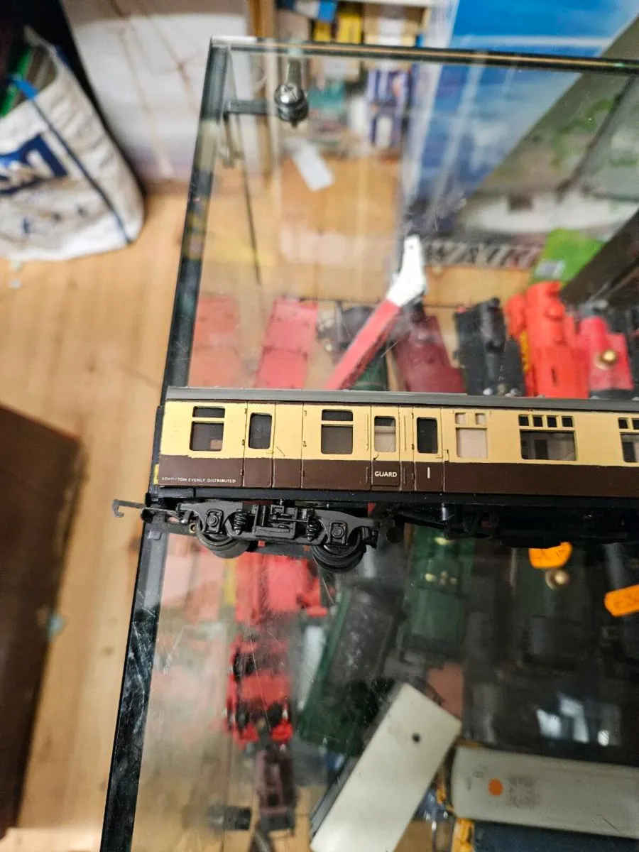 Hornby TTR HO Carraige - Image 2