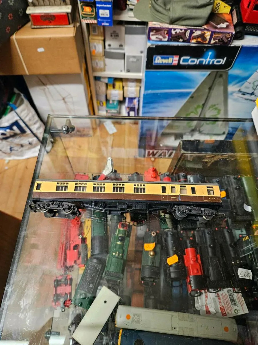 Hornby TTR HO Carraige - Image 4