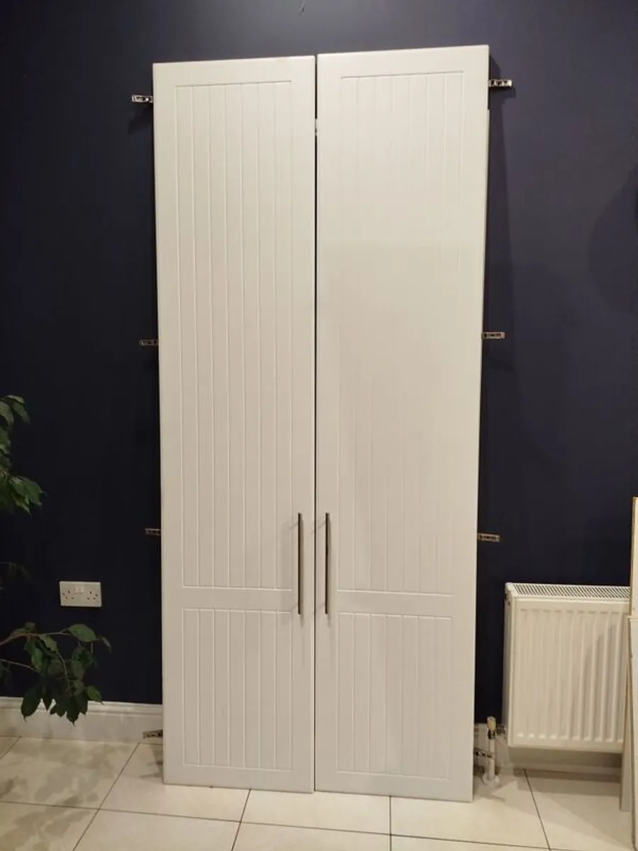wardrobe - Image 3