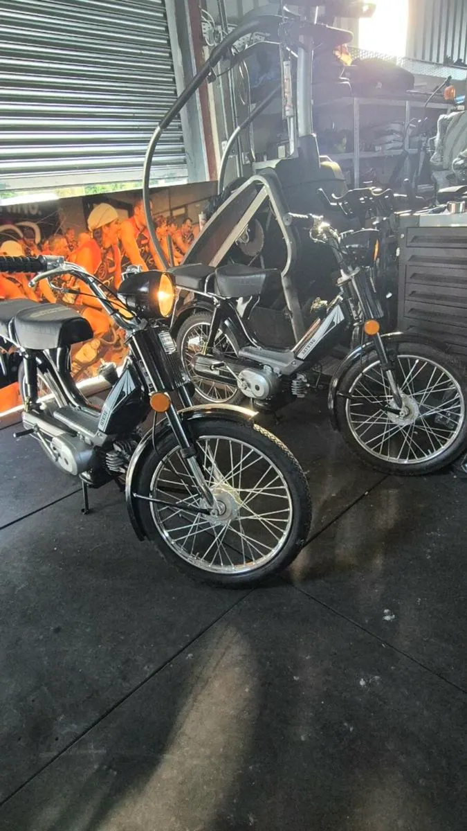 RARE SKYWING 49CC MOPEDS NEXT TO NEW CONDITION - Image 1