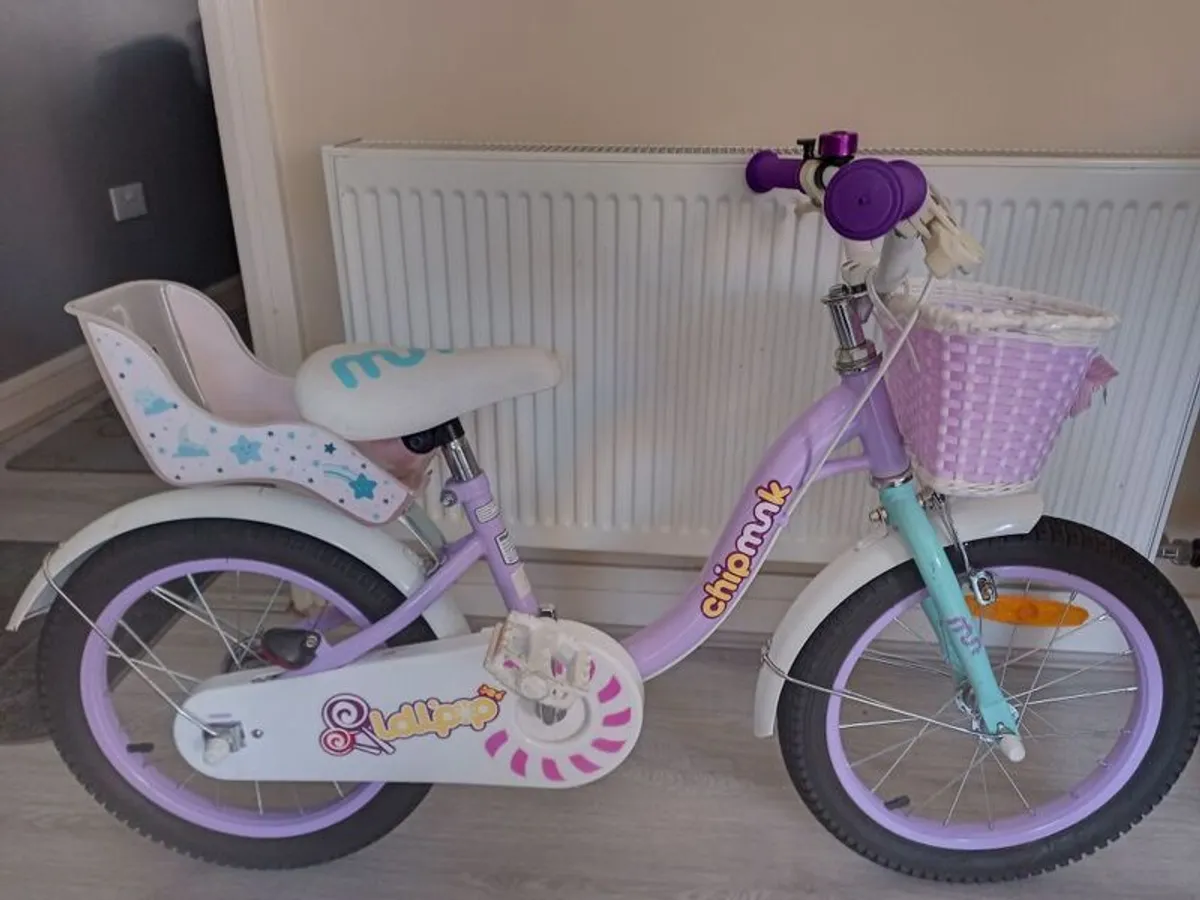 kids chipmunk lollipop bike size 16 inch wheels - Image 1
