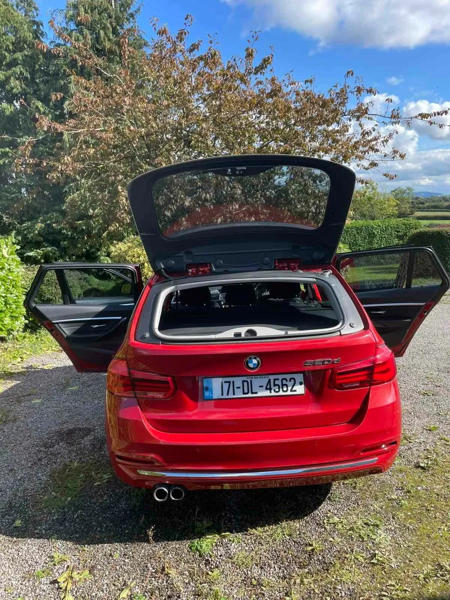 BMW 3-Series 2017 - Image 4