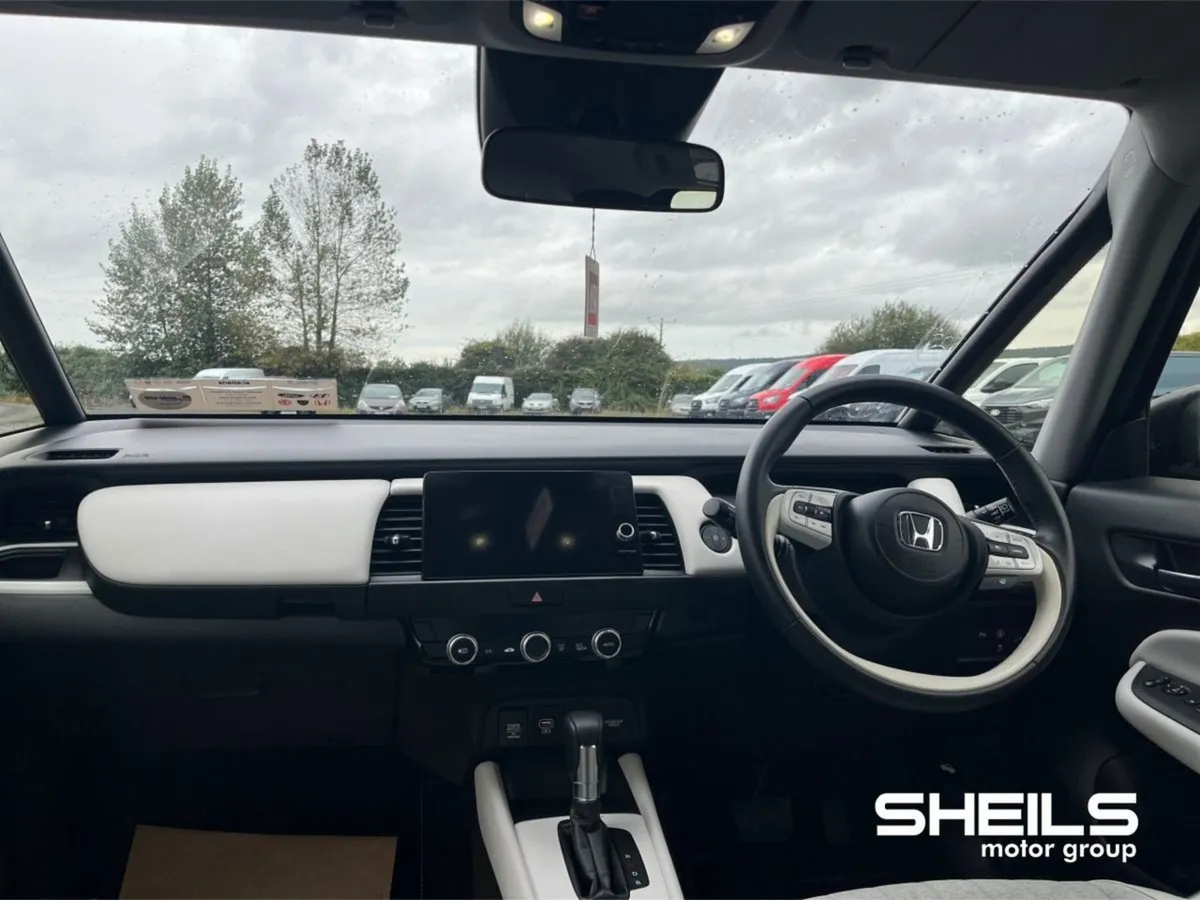 Honda Jazz 1.5i-mmd HEV Executive Auto - Image 3