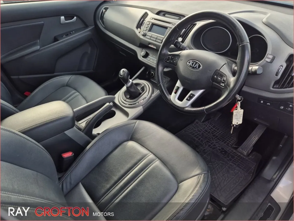 Kia Sportage 1.7 D EXL 2WD - Image 2