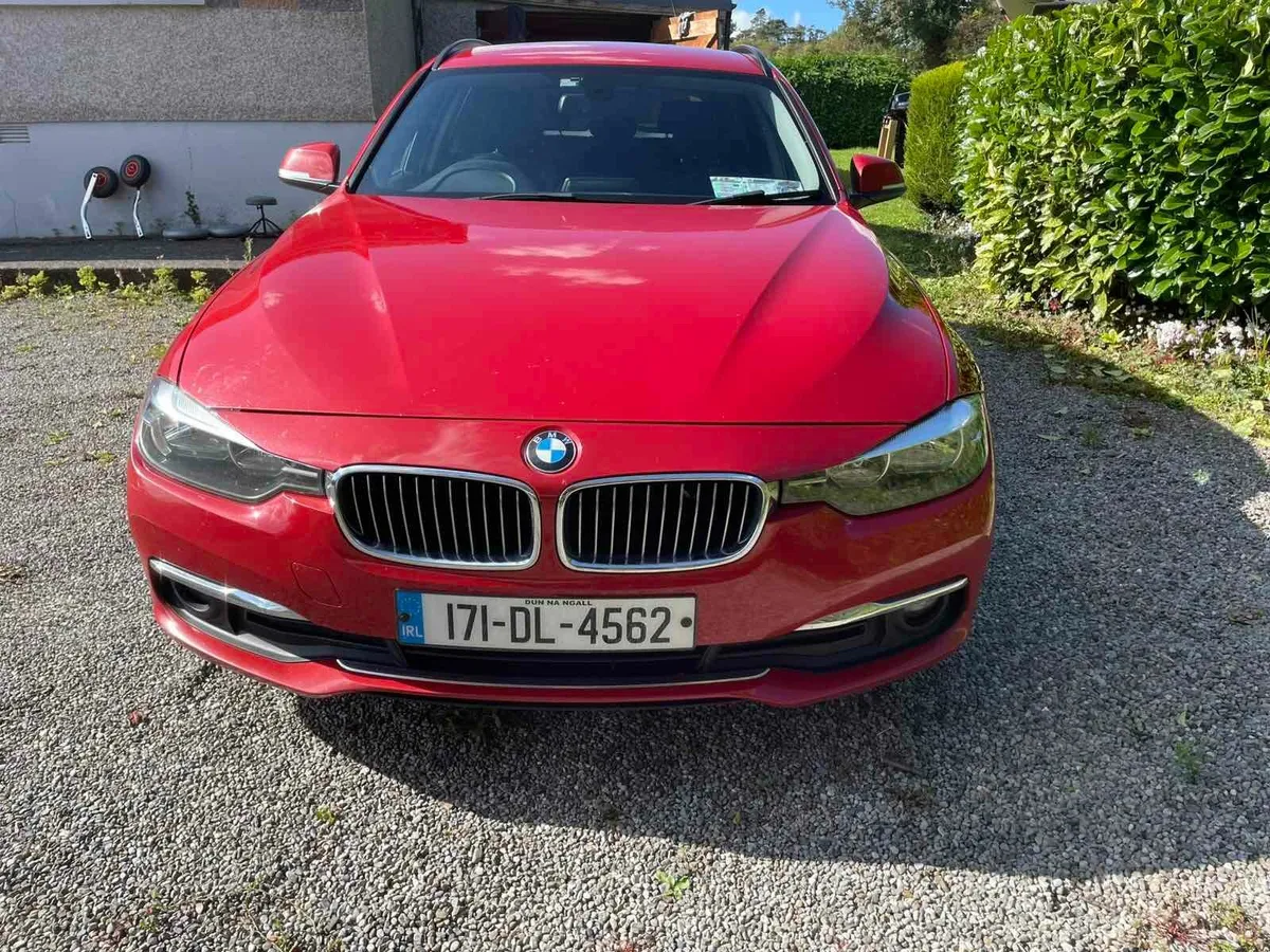 BMW 3-Series 2017 - Image 1