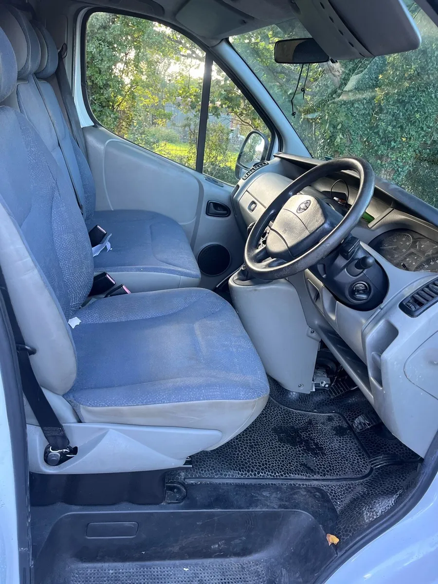 Nissan Primastar 1.9 - Image 4