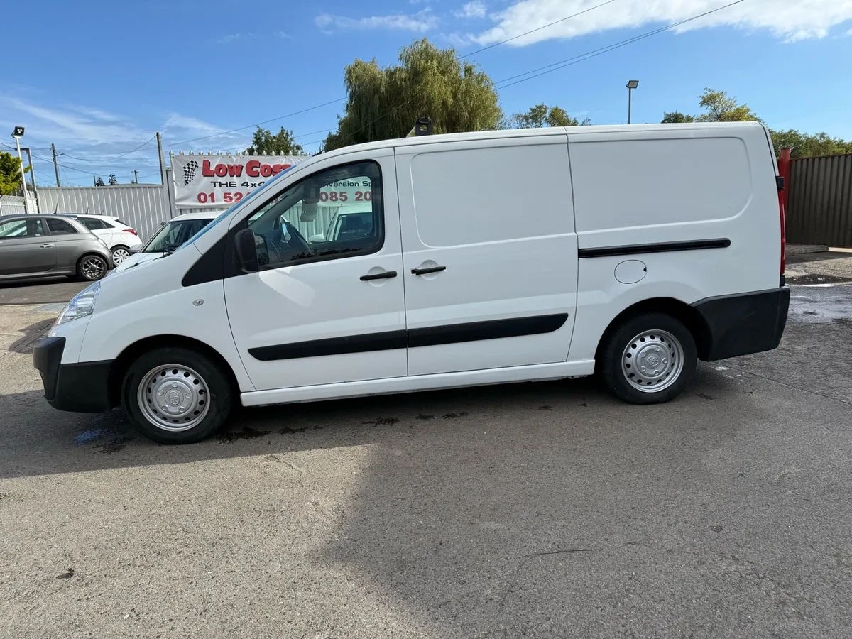 Car - Image 1